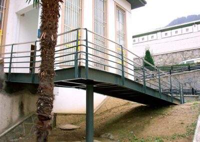 Pasarela - Montaje en obra